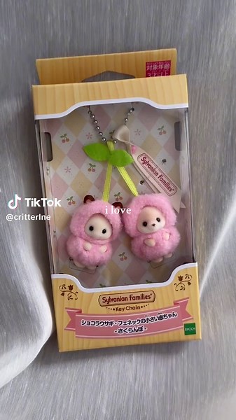 Cherry Keychain Unboxing and Review 🍒🤍