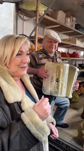 La java la plus belle, celle qui ensorcelle. C’est la java bleue. 🎶☺️