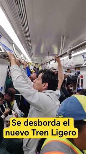 Los cánticos y la euforia ya se hacen presentes desde el Tren Ligero que va al Estadio Banorte 🗣️🗣️