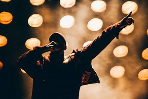 Kanye West Performs 'The Life of Pablo' for the First Time Live