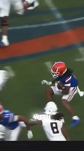 Targeting or clean? 🤔 Big football hit leads to an ejection . Ｆｏｌｌｏｗ 👉 #LockerRoomLaughs #BigHits #DirtyPlays #FootballDebate #FlagOnThePlay | 𝙇𝙤𝙘𝙠𝙚𝙧 𝙍𝙤𝙤𝙢 𝙇𝙖𝙪𝙜𝙝𝙨 ️