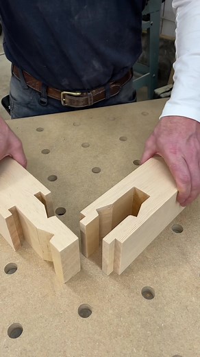Woodworking: Bar Joint with Wedged Locking Pins