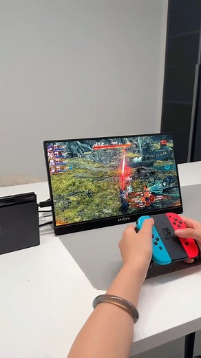 Portable Monitor Works With Smartphone Laptop & Gaming Console #shorts