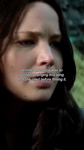 Jennifer Lawrence singing this Masterpiece - #jenniferlawrence #youtubeshorts
