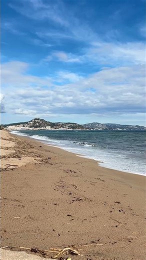 ASMR mar — olas y relajación profunda.