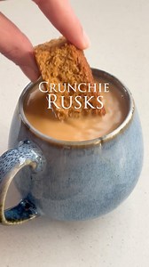 31K views · 2.2K reactions | Crunchie Rusks bokkie ✨ she’s got that signature crunchie bar taste and it’s a home run! Full recipe is on my website www.thebigtastybite.com #crunchies #rusk #baking #southafricanrecipes | The Big Tasty Bite | Facebook