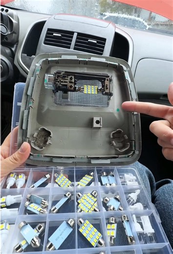 Changing a light bulb takes only two seconds, eliminating dim lighting and saving you enough money to fill up a tank of gas. #PracticalTips #TikTokTrending #SmartDriving #fyp #HotDeals