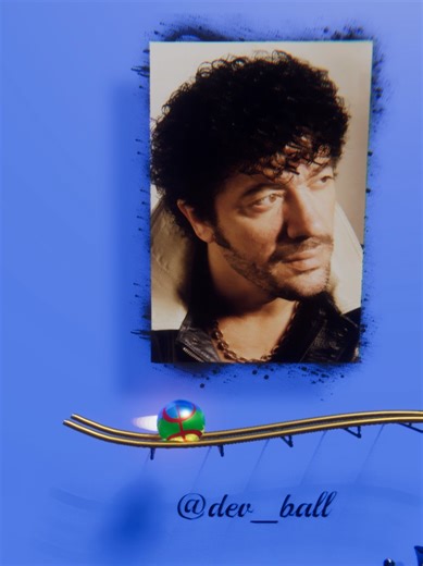 Matoub Lounès 🎶 Une voix légendaire qui a marqué l’histoire de la musique kabyle. “Ayen Ayen” reste une chanson pleine d’émotion, de culture et d’identité. Respect à cet artiste inoubliable. #kabyle #amazigh #matoub #tiziouzou #bejaia