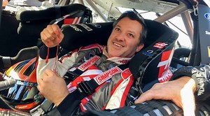 Tony Stewart set to race in inaugural Xfinity Series event at Indianapolis