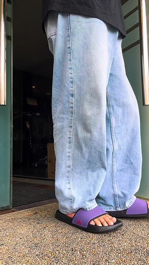 Slayin’ into your favourite sandals now! Get the latest colours of Fipper Slip On before it runs out ⏰ #fipperslipper #fippermalaysia #slipon