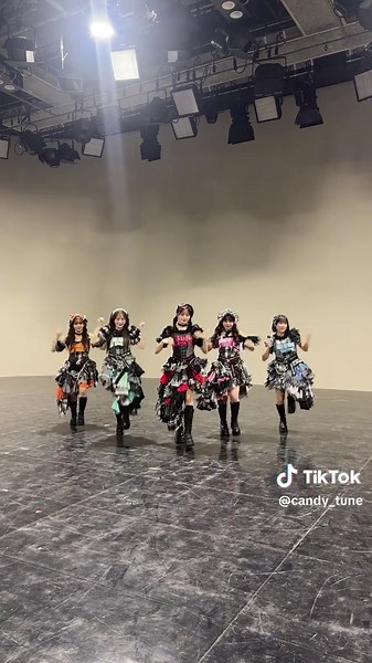 迫り来るモウマンタイ…🍥 #CANDYTUNE #きゃんちゅー #備えあれば無問題