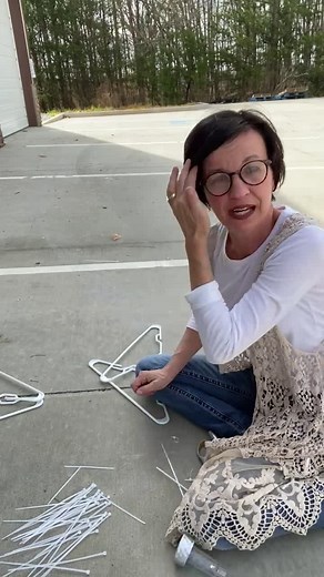 Diy Hanger butterfly | The Shabby Tree