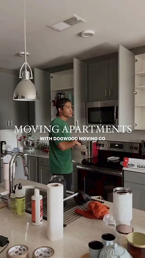 🚛Raleigh’s TOP Moving Company!🚛 Dogwood Moving Co. was recently named Raleigh’s number 1 moving company, and they 100% deserve it! We have used them for our 2 most recent moves and we were so stress-free knowing that we could have them help with our move with nothing packaged at all and they would get the job done! They are so efficient too! They don’t waste time getting the job done so you can feel comfortable knowing you are not wasting your money as well 🙌🏻 #raleigh #raleighnc #movingtips