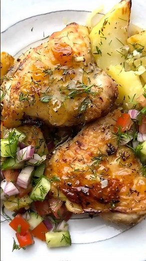 The easiest chicken dinner! Greek Lemon Chicken and Potatoes #recipe #easyrecipe