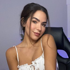 briezy Videos - Twitch