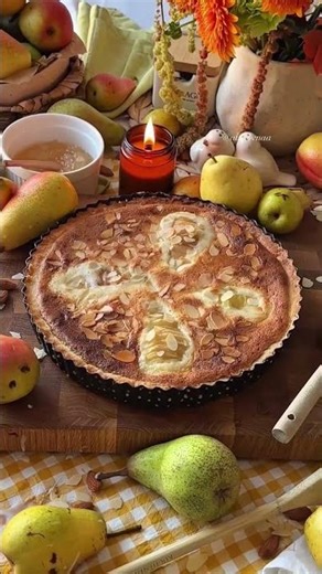 Almond Pear Tart 🍐🥧 #dessertrecipe #baking