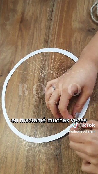 Crea tu primer espejo en macramé sin materiales costosos