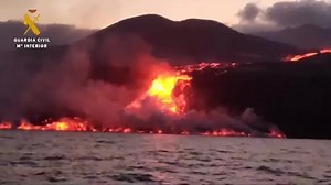Spanish volcano flows into the morning sea
