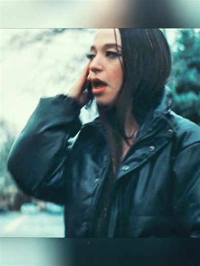 Wahh! @DA7.Valen berhasil bikin semua terpukau dan terharu🤩 salfok, para juri emang TOP banget selalu kasih perhatian ke Academia🥹✨ . . #IndosiarBawaDangdutBerkelasBerkualitas #DAcademy7Indosiar #DAcademyIndosiar