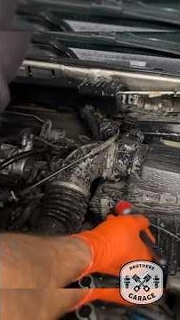 How to Clean a Car Engine #mechanics #automechanics #tips