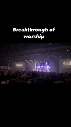 5.9K views · 69 reactions | The World’s Largest Christian Music Festival is still going on until September 9th. Concerts FREE with admission to the park. 40DaysOfChristianMusic.com Ark Encounter Creation MuseumMuseum of the Bible Christian Healthcare Ministries Singing at Sea (Official) Abraham Productions | Singing News | Facebook