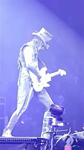 Ghost - Majesty (Live 2025) 🤘👻 #ghost #rock #metal #band #ghoulbangersball #tobiasforge
