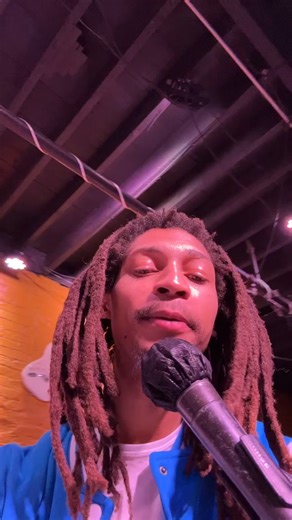 When that mic turn on😭😭Go check out Anybody by Afo ft. Lucien. So many classics I gotta put yall in tune w @Afo⭐️ #Music #Singing