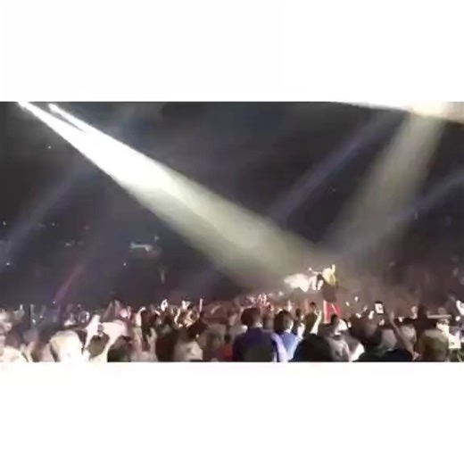 Shania Twain Fandom on Instagram: "💎 Tap quick → our bio ⮕ @shania.twain.fans Content by: @shania_twain075 on tik.tok ---------------------- #shaniatwain #shaniatwainfans #shaniatwainmusic #shaniatwainconcert #shaniatwainfan #shaniatwainforever #shaniatwaintour #shaniatwaininspired #shaniatwaintribute #shaniatwainlyrics #shaniatwainfanpage #shaniatwainlove #shaniatwaincountry #shaniatwainvibes #shaniatwainstyle #shaniatwainqueen #shaniatwainmemes #shaniatwainappreciation #shaniatwainart 