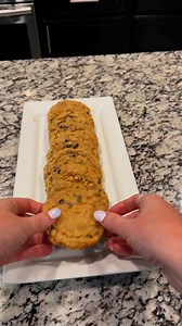 ✨ Soft & Chewy Oatmeal Raisin Cookies ✨🍪If you’re looking for the perfect blend of oats and raisins in a soft, chewy cookie—this is it! I took my go-to oatmeal chocolate chip cookie recipe and swapped the chocolate chips for 1 cup of raisins, and the result is cozy, nostalgic, and totally delicious.These bake up soft in the center, slightly crisp on the edges, and freeze beautifully (if you can stop at just one!). Ingredients:• 1 cup butter (softened)• 1 cup brown sugar• ½ cup white sugar• 1 la