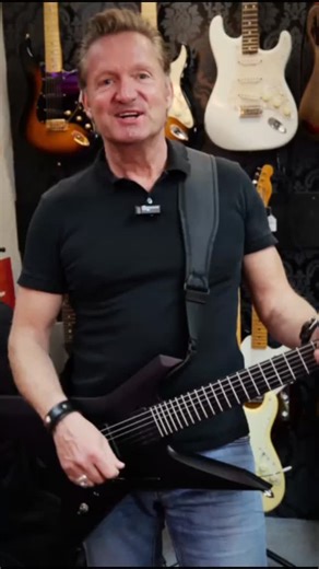 ⚡️ Ibanez XPTB620-BKF Iron Label – Black Flat ⚡️ NEU & bereit für Metal – diese messerscharfe 6-Saiter kommt als Ausstellungsstück im Top-Zustand inklusive original Ibanez Gigbag! 🎸 Specs im Überblick: • Okume-Body • 5-teiliger Ahorn/Walnuss-Hals (Wizard II Profil) • Ebenholzgriffbrett, 24 Jumbo Bünde • 2x DiMarzio D-Activator Humbucker • Edge-Zero II Tremolo • Locking Sattel, Gotoh Tuner • Schwarze Hardware • Gewicht: nur 3,450 kg • Werkstimmung: 1D, 2A, 3F, 4C, 5G, 6D • Farbe: Black Flat 💥 M