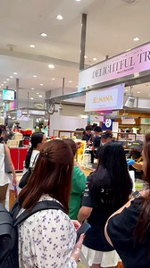 Mrs.Banana is NOW at TAKASHIMAYA B2 FOOD HALL! 🚨You love our famous Thai Fried Banana from Yishun? Now, it’s time to LEVEL UP with Singapore’s FIRST Fried Pineapple! 🍍🔥 Crispy, less oily, and insanely delicious!✨ What’s on the menu? ✨🍌 Thai Fried Banana (8 pcs) - $7.50🍠 Sweet Potato Fritters (8 pcs) - $7.50🍠 Thai Fried Yam (8 pcs) - $7.50🥢 Mixed Fritters (8 pcs) - $9.50🍍 Fried Pineapple (5 pcs) - $7.50 [MUST-TRY!]🧋 Thai Milk Tea - $5✔️ Light & crispy batter with sesame for extra fragran