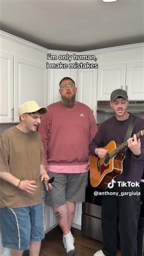 AM ONLY HUMAN #subscribe #8millionviews #singing #covermusic #cover #musiccover #coversong