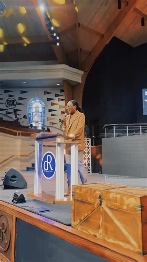 🙌🔥 Still Reminiscing, What a Sunday! Elder Jobber and Elder Gary delivered the Word with power, passion, and wisdom that stirred our hearts and challenged our faith. From start to finish, the atmosphere was charged with God’s presence, and lives were impacted in a real way. We are grateful for leaders who boldly proclaim truth and push us deeper in our walk with Christ. 💯 #ThedReamCenter #SundayRecap #WordWithPower #FaithCharged #dRATL | The dReam Center Church of Atlanta