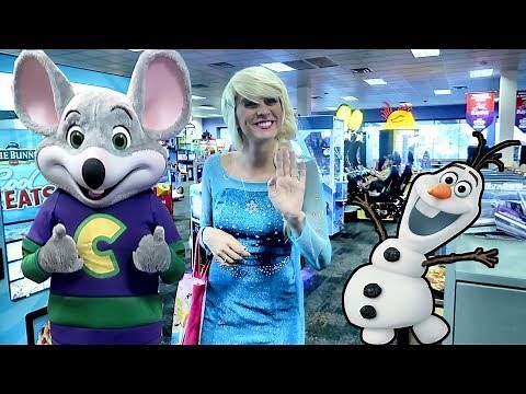 Frozen Elsa ❄️ goes to Chuck E Cheese 🐭 and More Chuck E Cheese MERCH Toys for kids