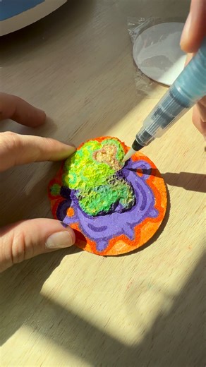 1.3M views · 251 reactions | Cauldron potion is brewing 離 #HalloweenVibes #octobervibes #cute #acrylicpainting #kidsactivities | Mae.do.bombomzinho | Facebook