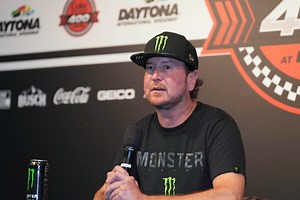 “We continued talking until 5:00 AM”: When Kurt Busch remembered the infancy of his romance with Ashley van Metre