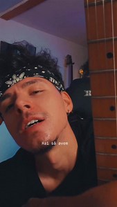 Visul meu e să fac ce îmi place , nu pentru ca trebuie , nu pentru bani , nu pentru ca unii mă văd într-un fel , nu pentru ca ne aleargă A.I-ul prin algoritmi e.t.c. Așa ca imi mai iau momente din astea total Random și scriu și produc ce îmi vine la mână la gură sau la orice alt obiect care produce sunete. În seara asta a ieșit “ seara noastră “. Naiba știe dacă e bună de ceva, voi ați vrut să ascultați eu am postat ca să vă bucurați cu mine de procesul de a face muzică cu gura, cu mâna , cu ins