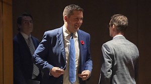 Andrew Scheer survives caucus challenge on leadership