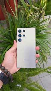 Samsung S24 Ultra Simple and beautiful is always a plus | Trendy Tech Review