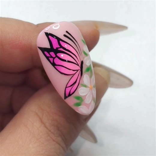 Exotic Nails on Reels