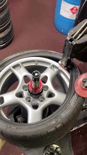 Tire removal using our touchless automated hunter tire machine. #leadingedgeautosport #tires #wheels #autorepair #autorepairshop #mechanic #rims #wheel #porsche @Hunter Engineering CO #westchester #chestercountypa