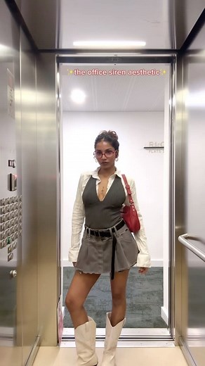Shilpa on Instagram: "tips to achieve THE OFFICE SIREN AESTHETIC: - glasses over contacts - go for a more muted makeup look - keep hair sleek and polished - choose form-fitted versions of office basics - lean towards darker colours - keep accessories basic - finish your look with capacious bag and low heels or ballet flats [ IT GIRL THINGS 2024 ] #trending #explorepage #fyp #fashioninspiration #outfitinspo #elevatedformals"