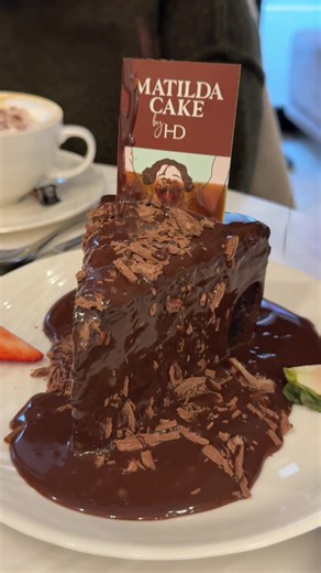 Wow … when you bump into your bestie in town, one thing for it 🍫🍰🤤 @Paige Yuill #matildacake #youcandoitbrucey #hautedolci #fyp