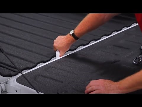 4x4 Pickup Truck Tailgate Seal Fitting / Installation