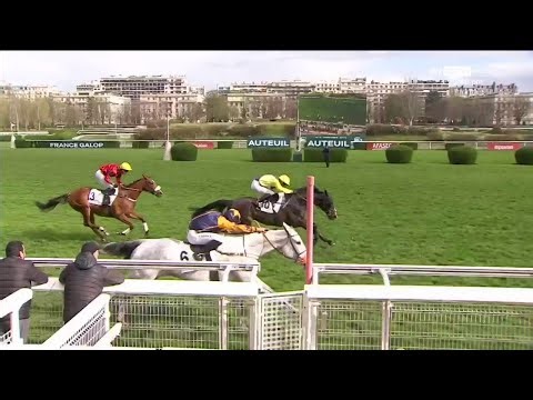 What a LEGEND! Kalashnikov with an emotional victory for Amy Murphy!