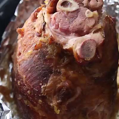 32K views · 19 reactions | Nothing is more delicious than a beautiful, caramelized BAKED HAM with PINEAPPLE BROWN SUGAR GLAZE and it's SO easy to make. This is perfect for Easter or Sunday dinner  https://tastesbetterfromscratch.com/baked-ham-with-pineapple-brown-sugar-glaze/ | Tastes Better From Scratch | Facebook