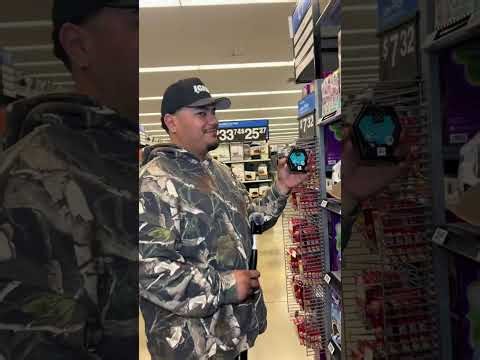 Walmart creeping on people late night. Let’s goo!!