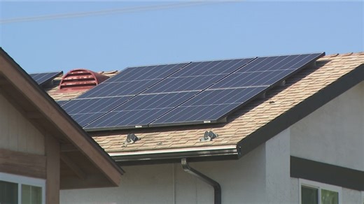 Proposed California bill would cut rooftop solar energy credits in half