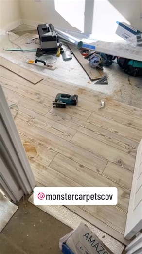 Monster Carpets - Laminate Job 👌🏾 #levels #work #graft #monstercarpets #flooring #flooringinstaller #work #homedecor #video #white