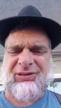 flying sign early bird style on Fremont experience.